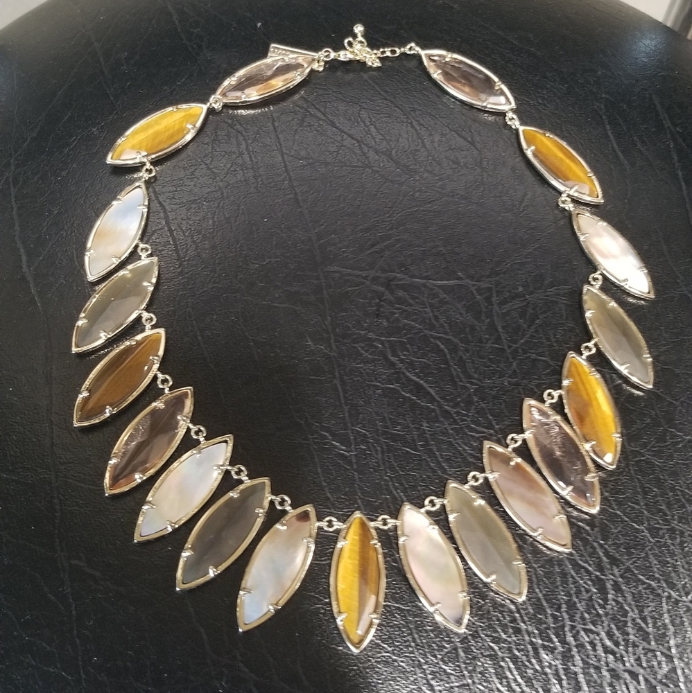 Rare Kendra Scott Vintage Statement Necklace Brown
